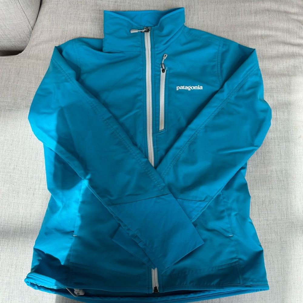 Women’s Lightweight Patagonia Jacket